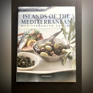 HARDCOVER COOKBOOK BY KONEMANN - ISLANDS OF THE MEDITERRANEAN BEAUTIFUL NOT READ